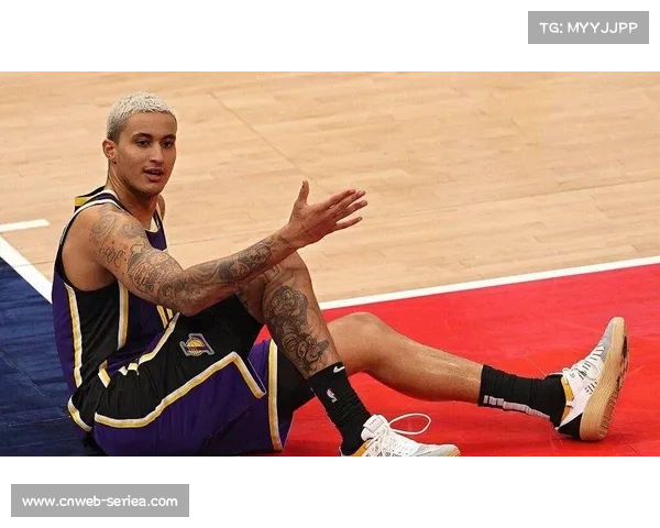 钦州女队巧妙双掩护战术破包夹防守引领战术创新潮流 钦州女队巧妙双掩护战术破包夹防守引领战术创新潮流